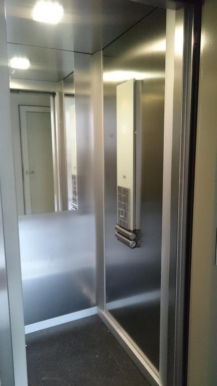 Sonniges Modernes Appartement Hoehenberg ケルン エクステリア 写真