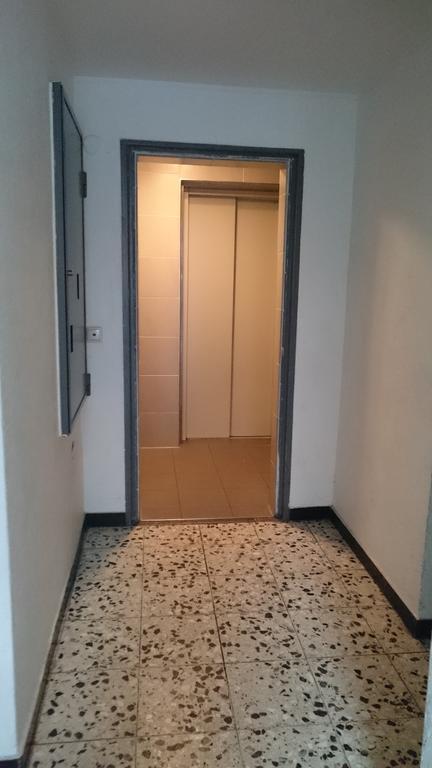 Sonniges Modernes Appartement Hoehenberg ケルン エクステリア 写真