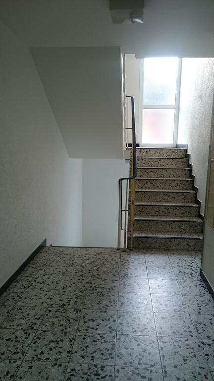 Sonniges Modernes Appartement Hoehenberg ケルン エクステリア 写真