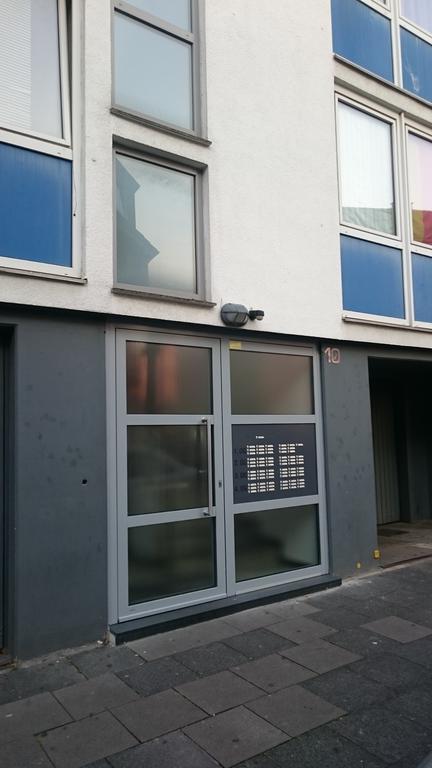 Sonniges Modernes Appartement Hoehenberg ケルン エクステリア 写真